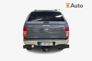 Toyota Hilux vaihtoauto