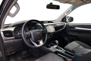 Toyota Hilux vaihtoauto