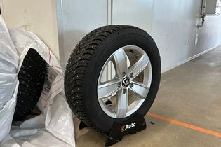 Volkswagen T-Roc vaihtoauto