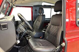 Land Rover Defender vaihtoauto