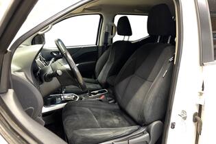 Nissan Navara vaihtoauto