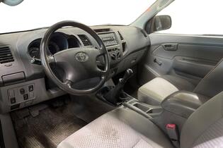 Toyota Hilux vaihtoauto