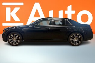 Chrysler 300 vaihtoauto