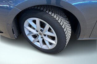 SEAT Leon Sportstourer vaihtoauto