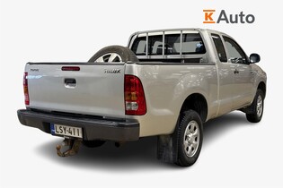 Toyota Hilux vaihtoauto