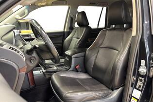 Toyota Land Cruiser vaihtoauto