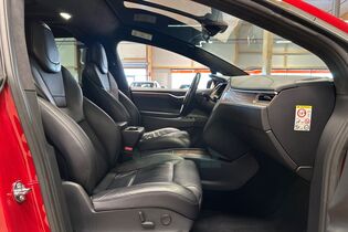 Tesla Model X vaihtoauto