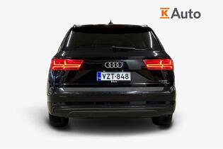 Audi Q7 vaihtoauto