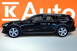 Volvo V60 Cross Country vaihtoauto