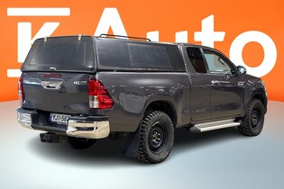 Toyota Hilux vaihtoauto
