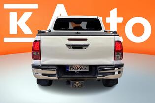 Toyota Hilux vaihtoauto