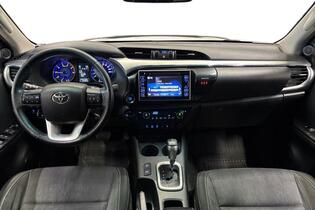 Toyota Hilux vaihtoauto