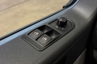 Volkswagen Caravelle vaihtoauto