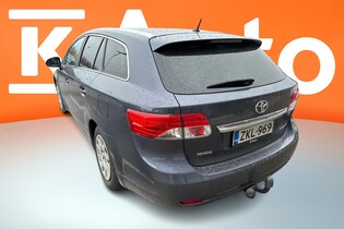 Toyota Avensis vaihtoauto