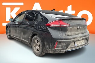 Hyundai IONIQ hybrid vaihtoauto