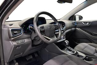 Hyundai IONIQ hybrid vaihtoauto