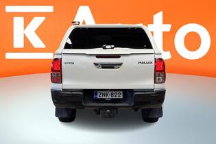 Toyota Hilux vaihtoauto