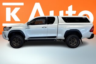 Toyota Hilux vaihtoauto