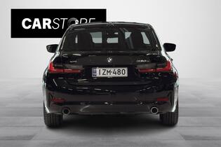 BMW 330 vaihtoauto