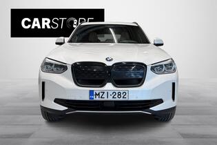 BMW iX3 vaihtoauto
