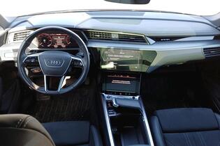 Audi Q8 e-tron vaihtoauto