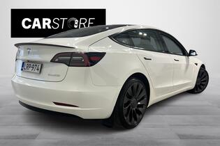 Tesla Model 3 vaihtoauto