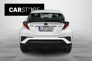 Toyota C-HR vaihtoauto