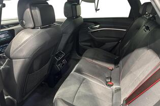 Audi Q8 e-tron vaihtoauto