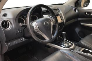 Nissan Navara vaihtoauto