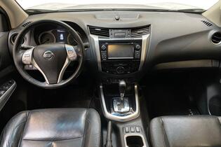 Nissan Navara vaihtoauto