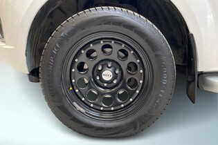 Nissan Navara vaihtoauto