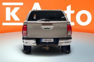 Toyota Hilux vaihtoauto
