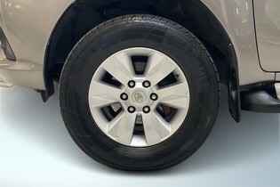 Toyota Hilux vaihtoauto