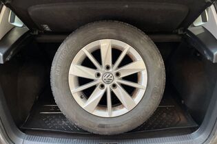 Volkswagen Golf Sportsvan vaihtoauto