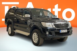 Toyota Hilux vaihtoauto