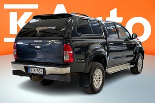 Toyota Hilux vaihtoauto