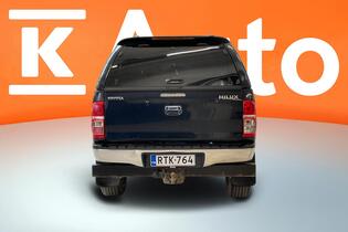 Toyota Hilux vaihtoauto