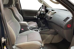 Toyota Hilux vaihtoauto