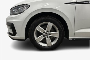 Volkswagen Touran vaihtoauto