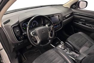 Mitsubishi Outlander PHEV vaihtoauto