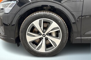 Audi Q8 e-tron vaihtoauto