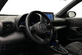 Toyota Yaris Cross vaihtoauto