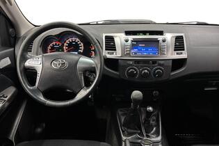 Toyota Hilux vaihtoauto