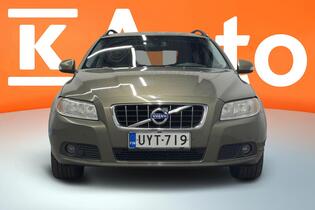 Volvo V70 vaihtoauto