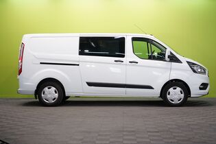 Ford Transit Custom vaihtoauto
