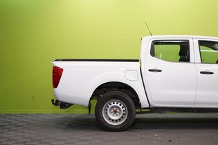Nissan Navara vaihtoauto