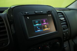 Opel Vivaro vaihtoauto