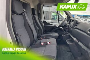 Nissan NV400 vaihtoauto