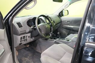 Toyota Hilux vaihtoauto