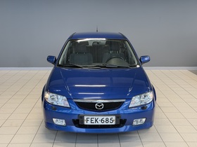 Mazda 323 vaihtoauto